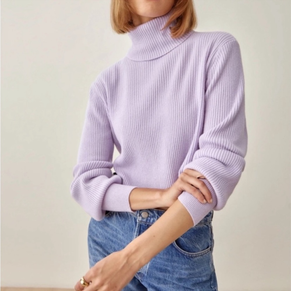 Reformation Luisa cropped cashmere turtleneck, pale lavender, XS. NWOT.
